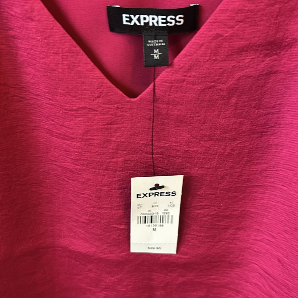 Express stain look v neck tank top, tags no longer attached. - Picture 2 of 3